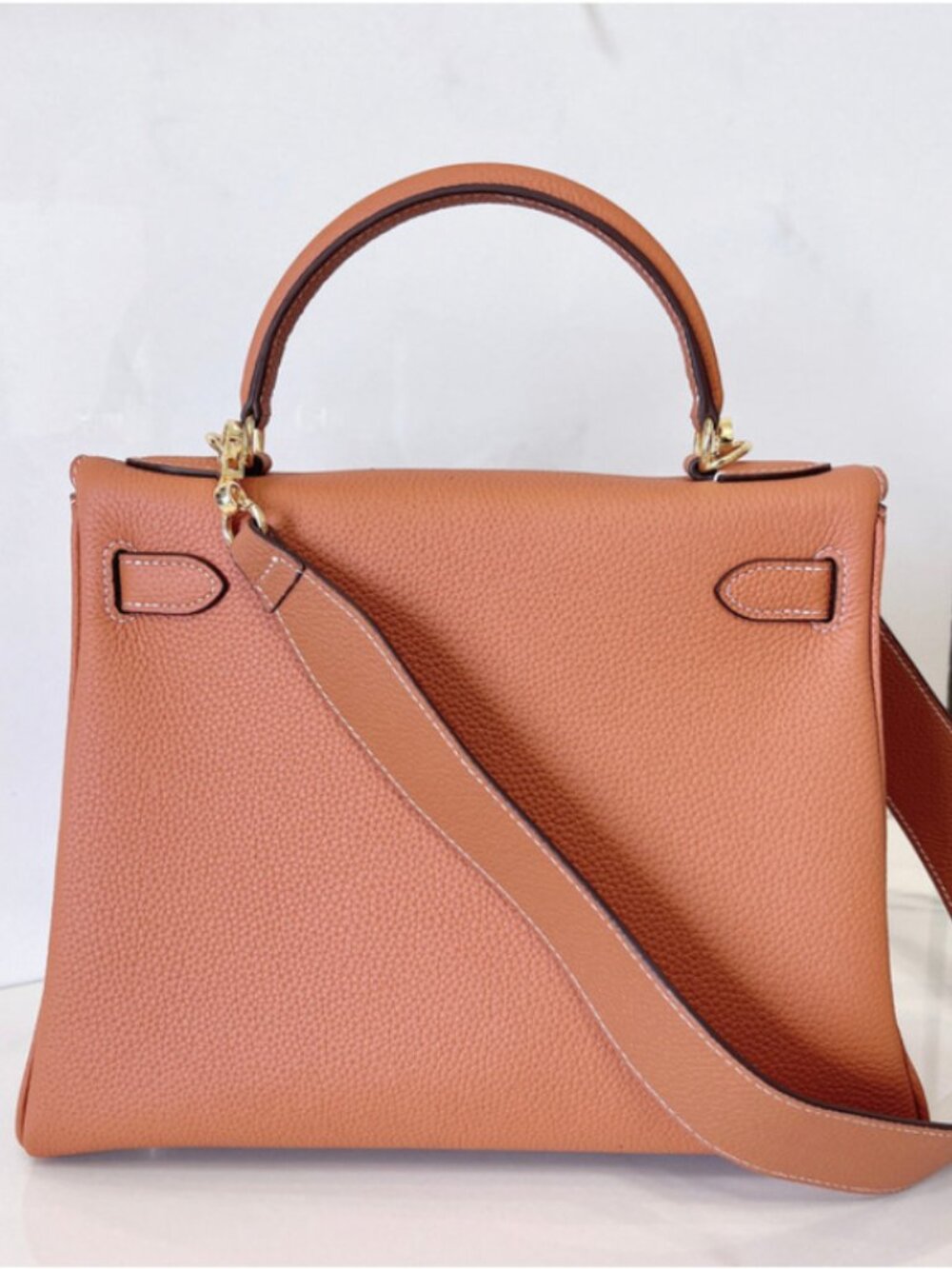 Gold Brown Luxury Handbag | Elegant 28cm Genuine Togo Leather Satchel - Picture 4 of 7
